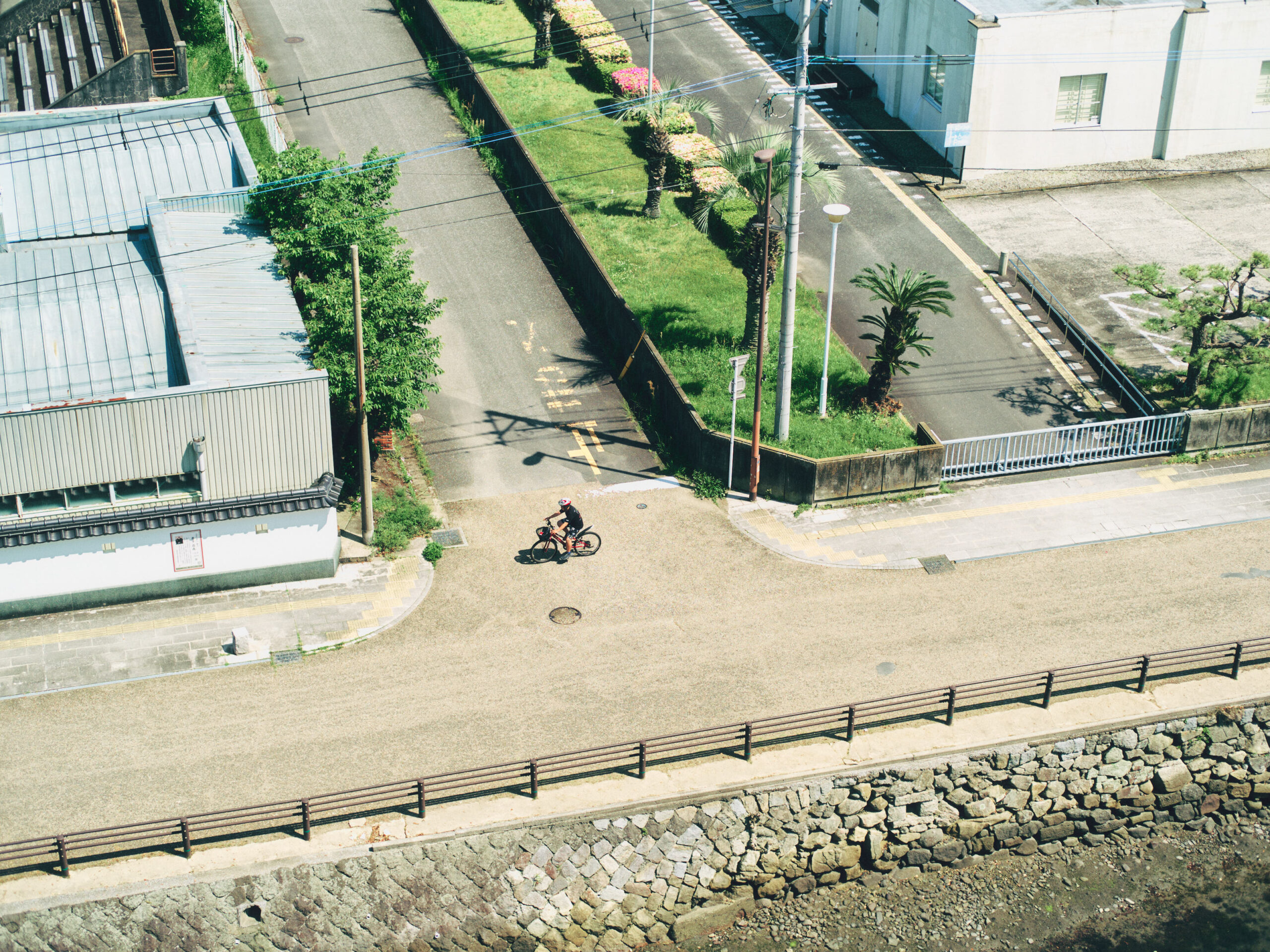 日常が流れる。