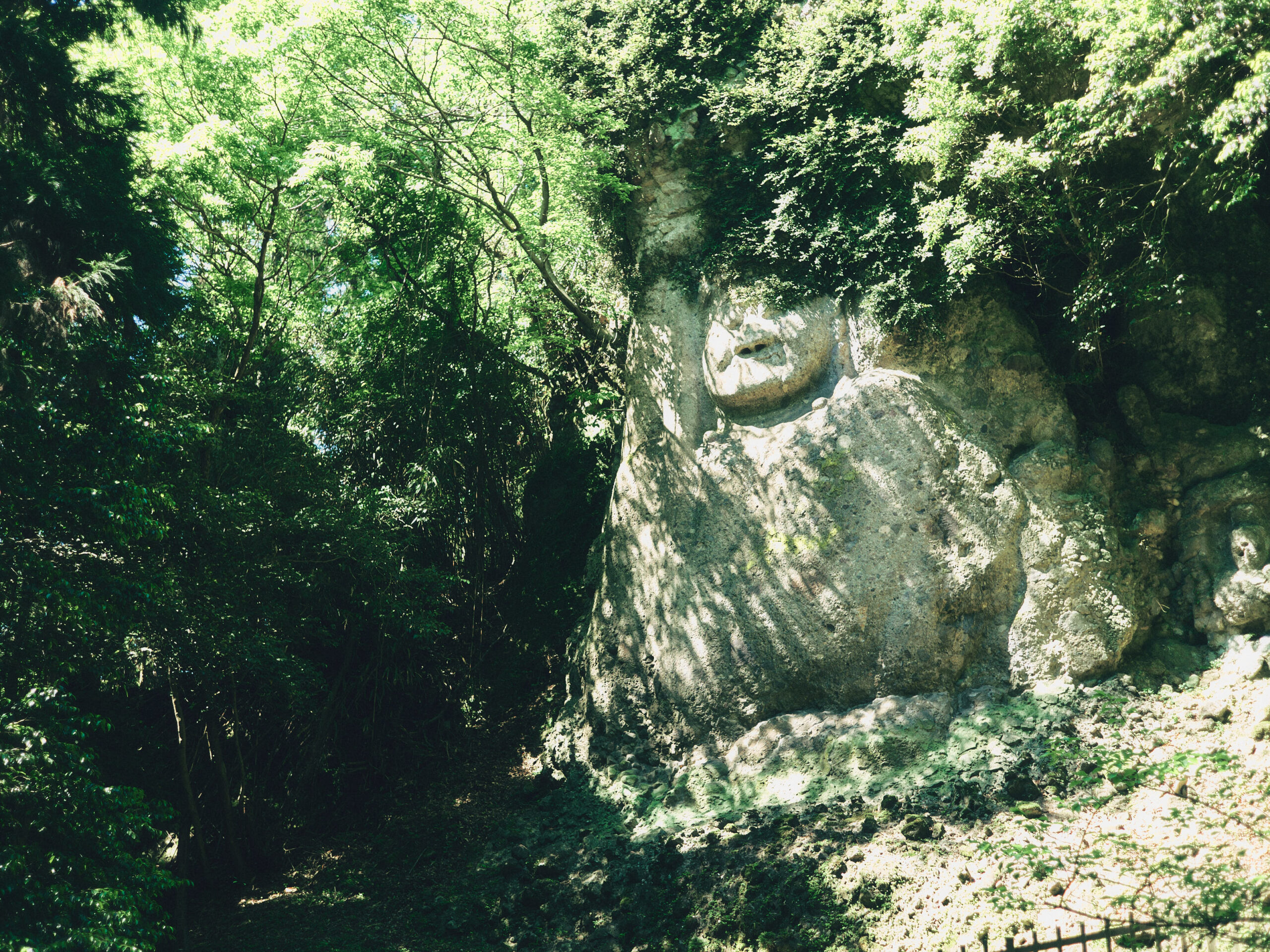 そして、熊野磨崖仏へ。不動明王像だ。