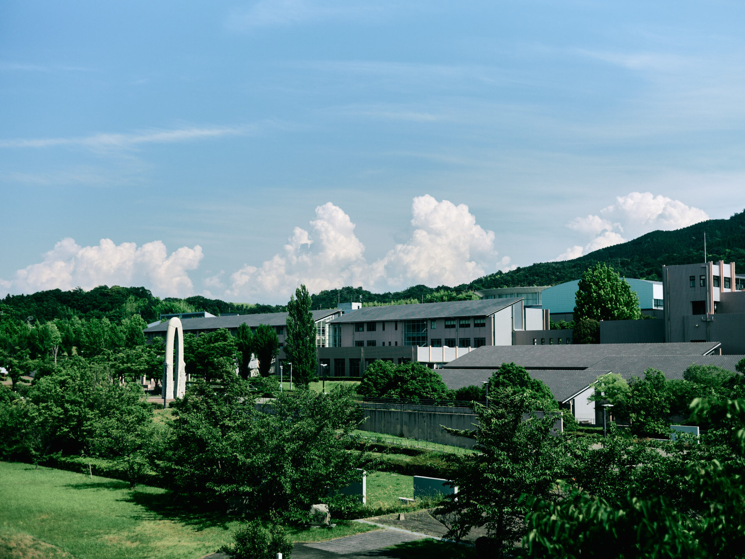 島根県立大学も隣に。