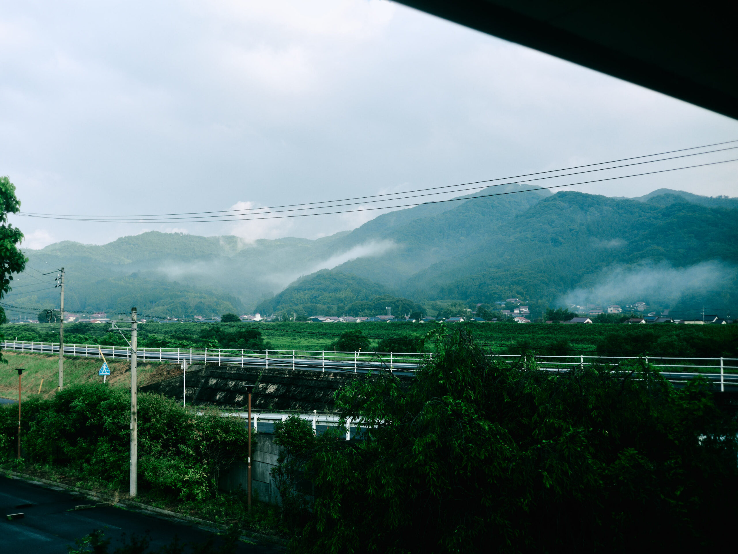 出発前、朝の空。