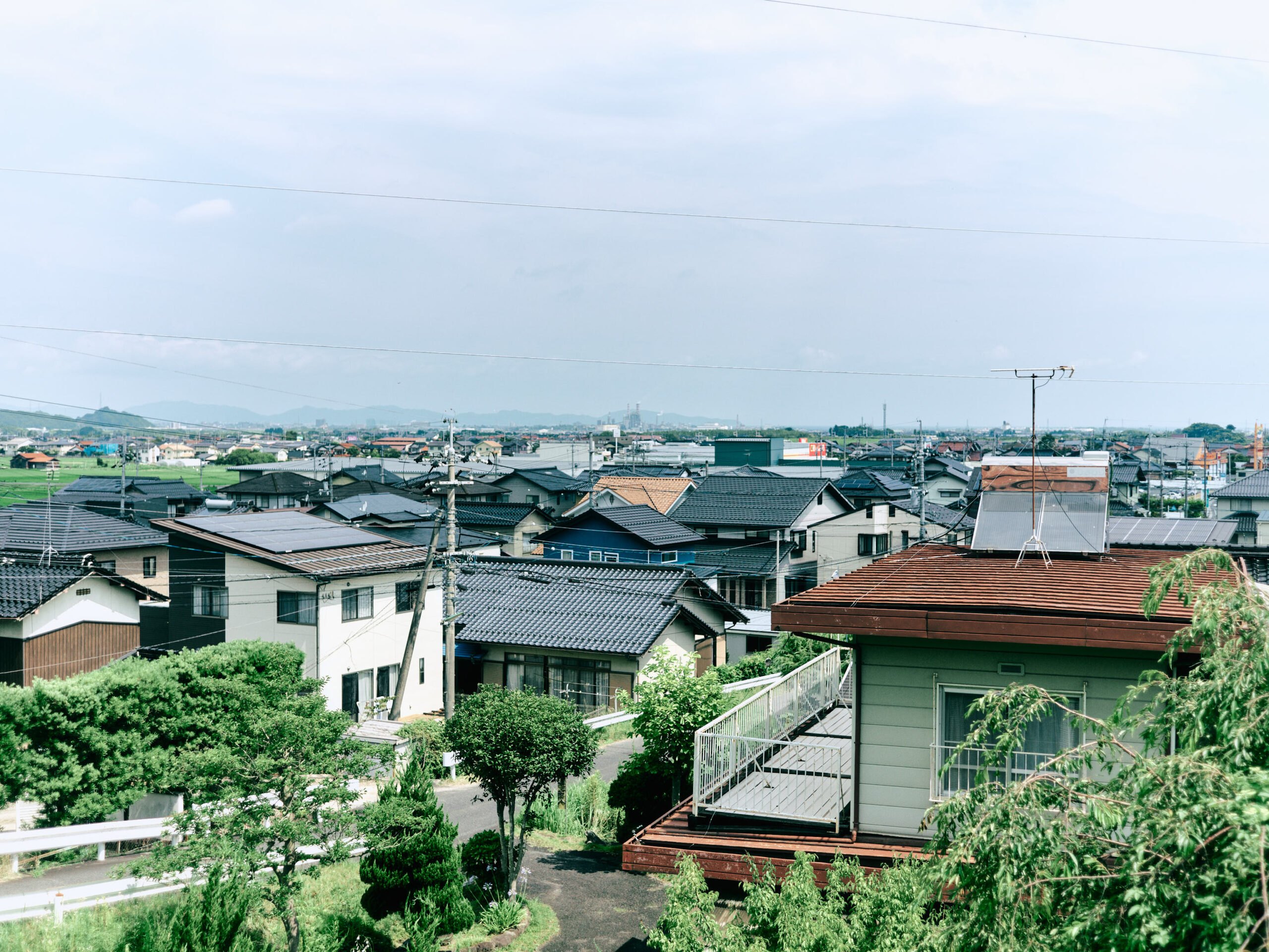 旧岸本町へ。戸建てが並んでいた。