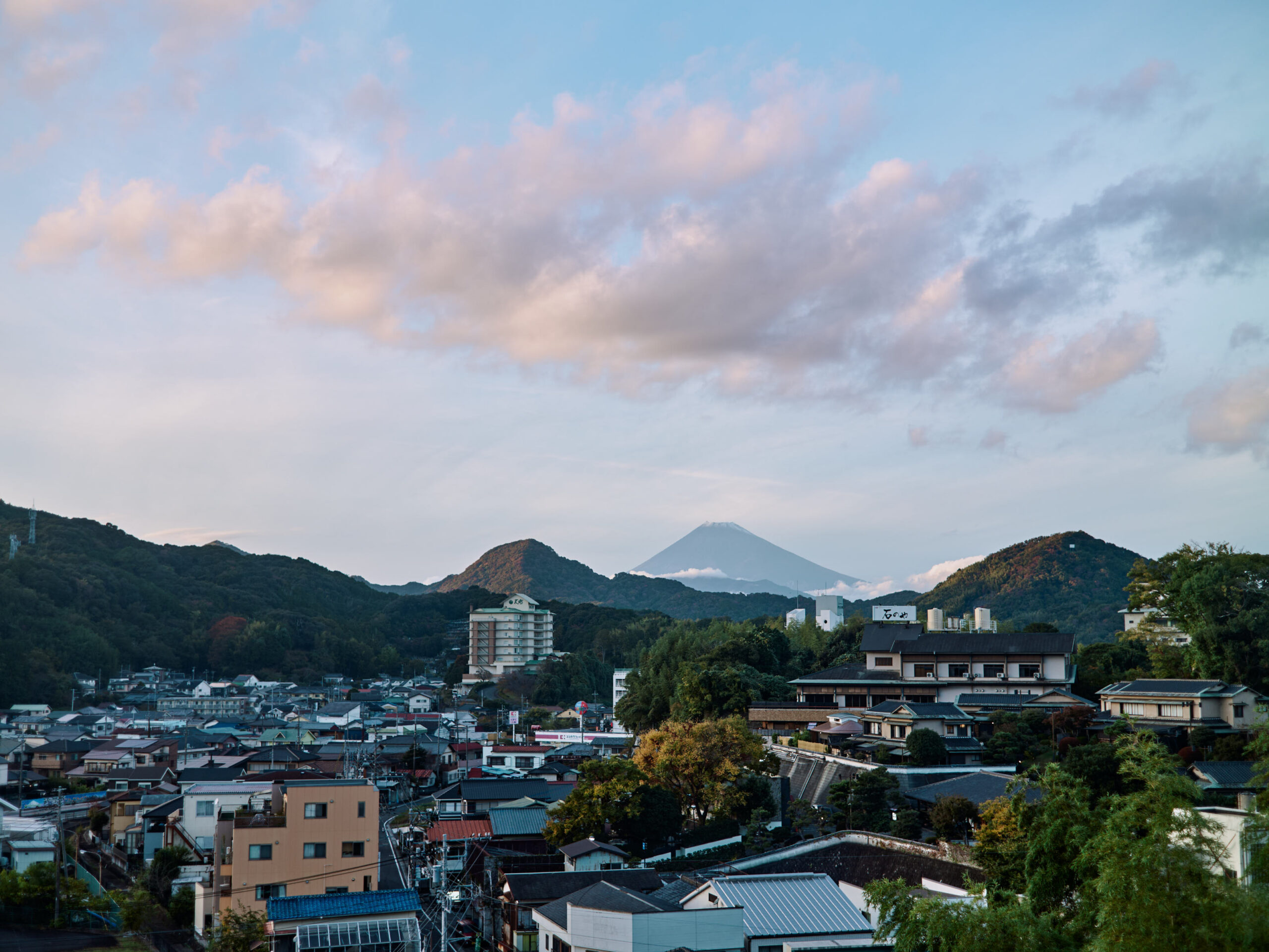 伊豆の冒険へ。【旧市町村一周の旅（静岡県）｜11月18日―592日目）】